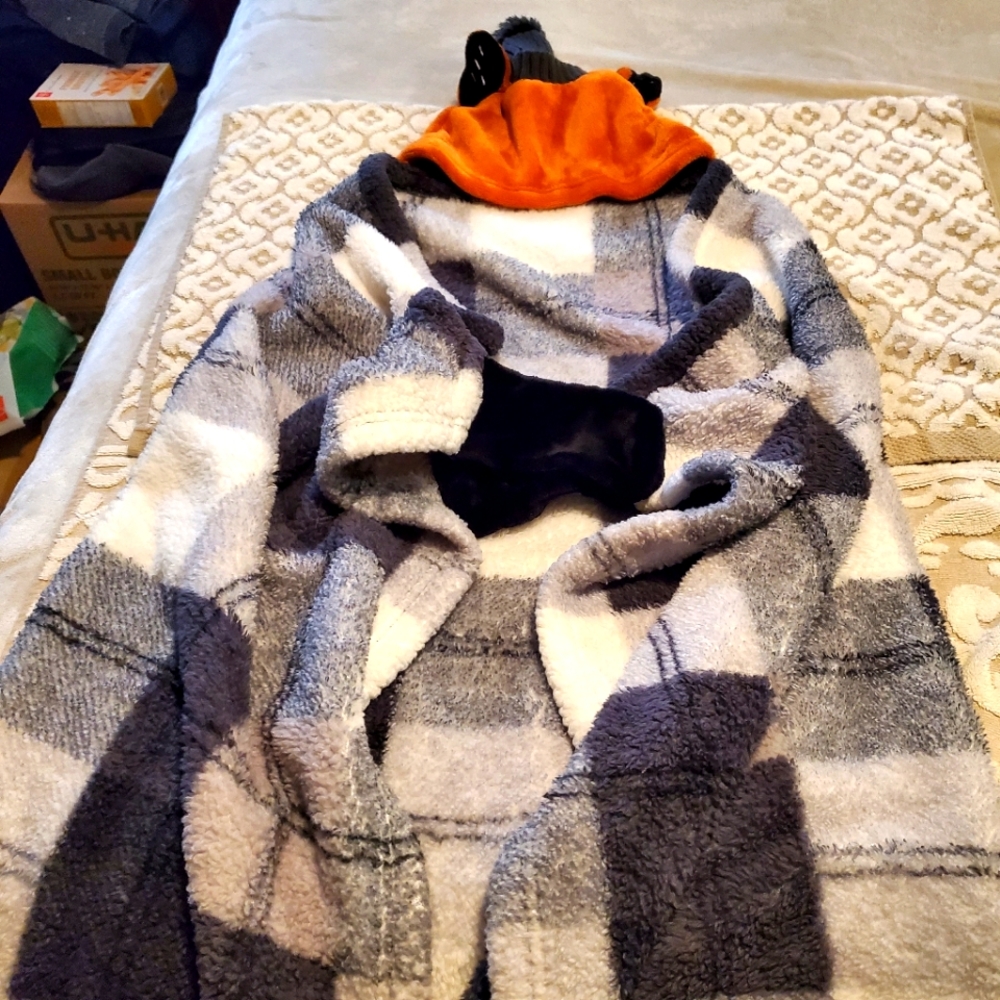 Safdie plaid fox hooded blanket